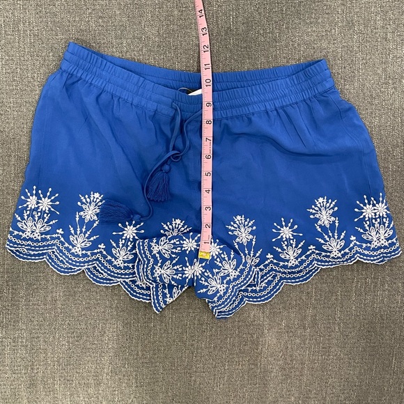 NWT loft royal blue embroidered shorts with drawstring waist - Picture 7 of 8
